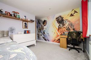 Photo 32- click for photo gallery